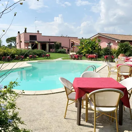 Couette-café Lu Casale 3*