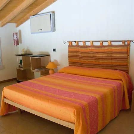 Lu Casale Bed & Breakfast *