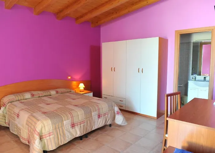 Lu Casale לינה וארוחת בוקר