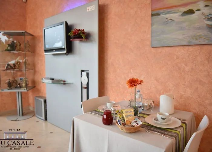 Lu Casale לינה וארוחת בוקר סן צ'זריו די לצ'ה