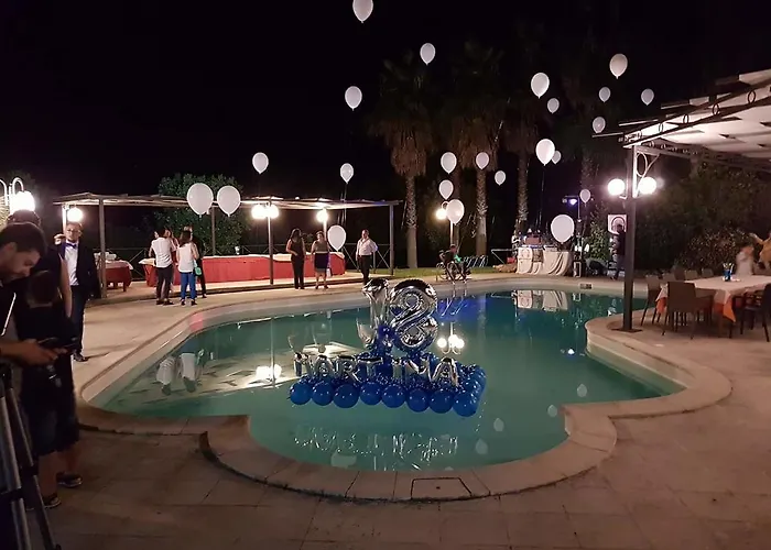 Lu Casale לינה וארוחת בוקר 3*