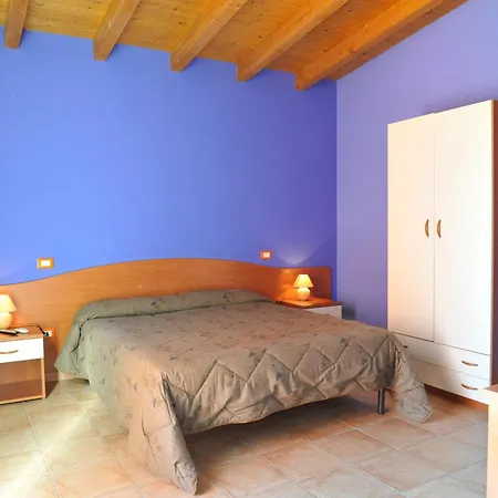 Nocleg ze śniadaniem Lu Casale San Cesario di Lecce